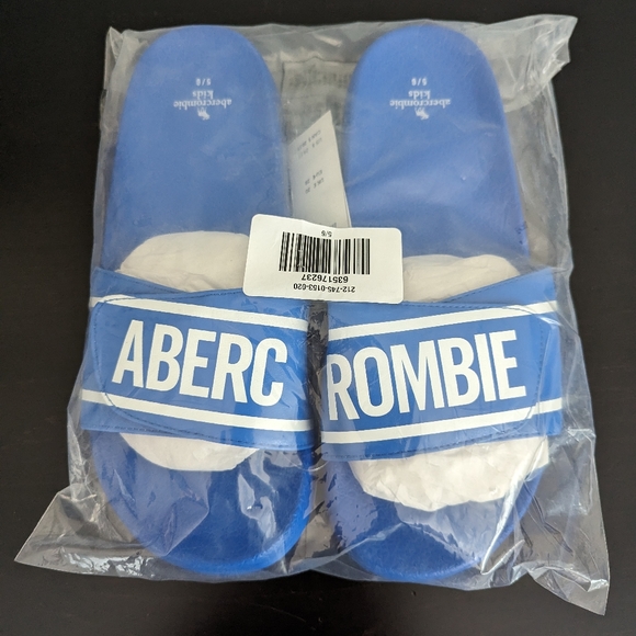 Abercrombie Kids Velcro Slides - Picture 2 of 2